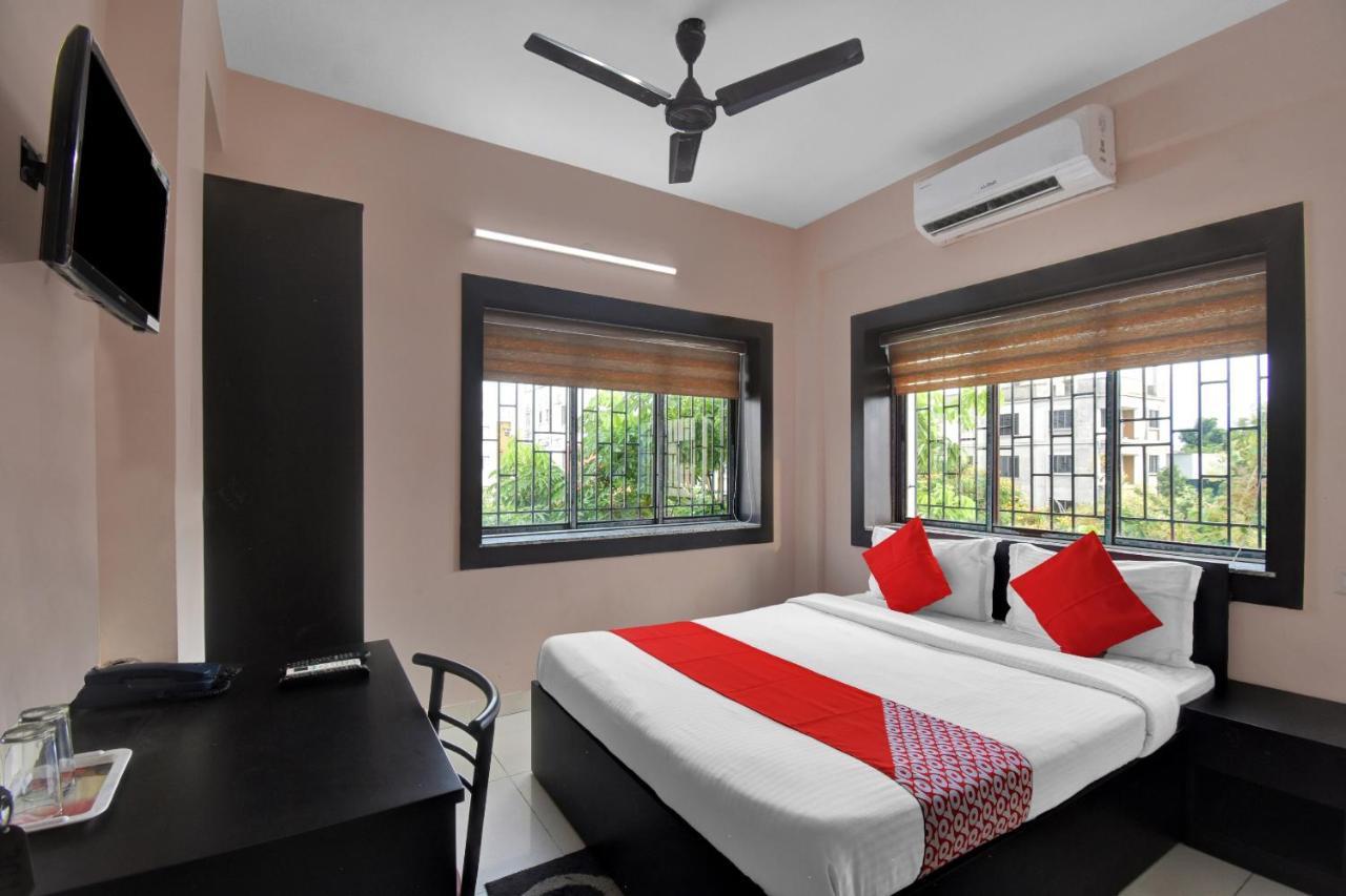 Oyo 82299 New Town Stays